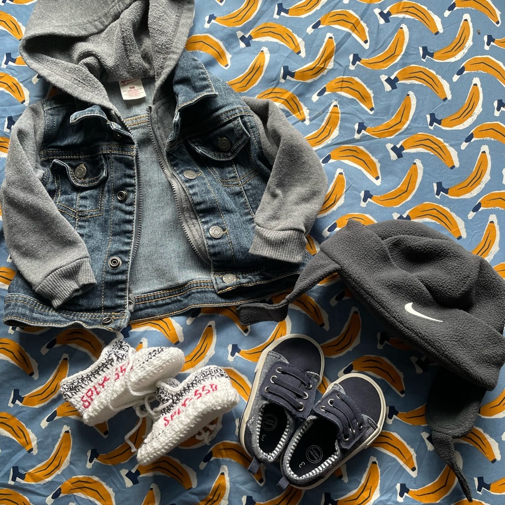 Baby bundle! Size 3 shoes and Fall/Winter Accessories